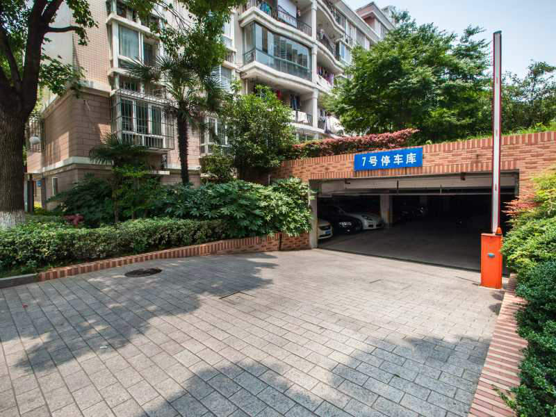 南京白下_梅花山庄湖畔之星_3室2厅2卫_整租_苜蓿园66
