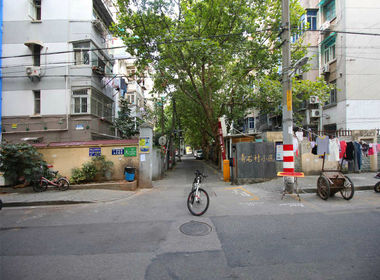 青石村小区 1室0厅0卫