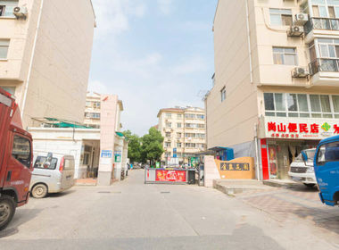 金盛花园 3室0厅0卫