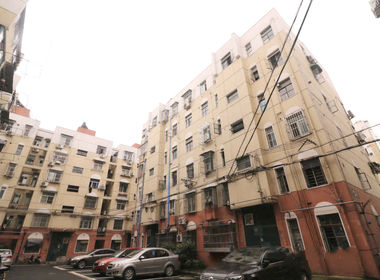 十字街70号 2室0厅0卫