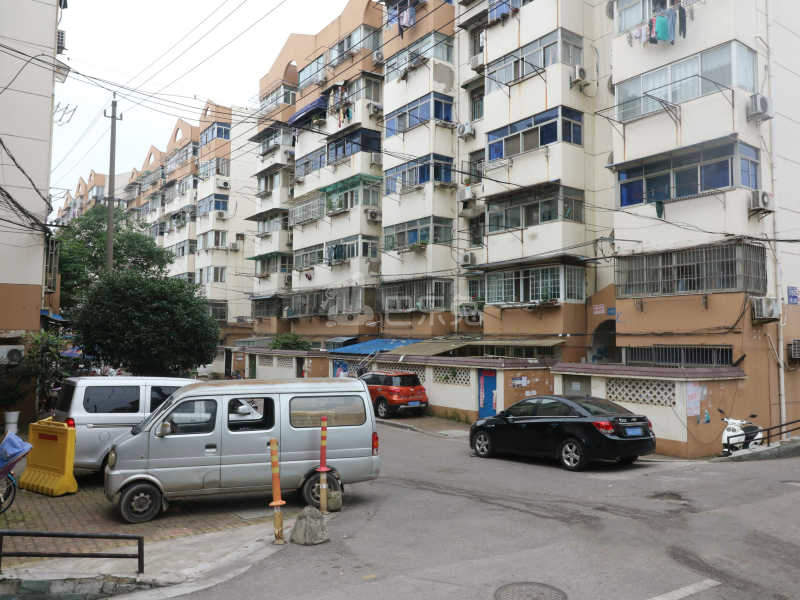 新天地花园10999666周边环境图10