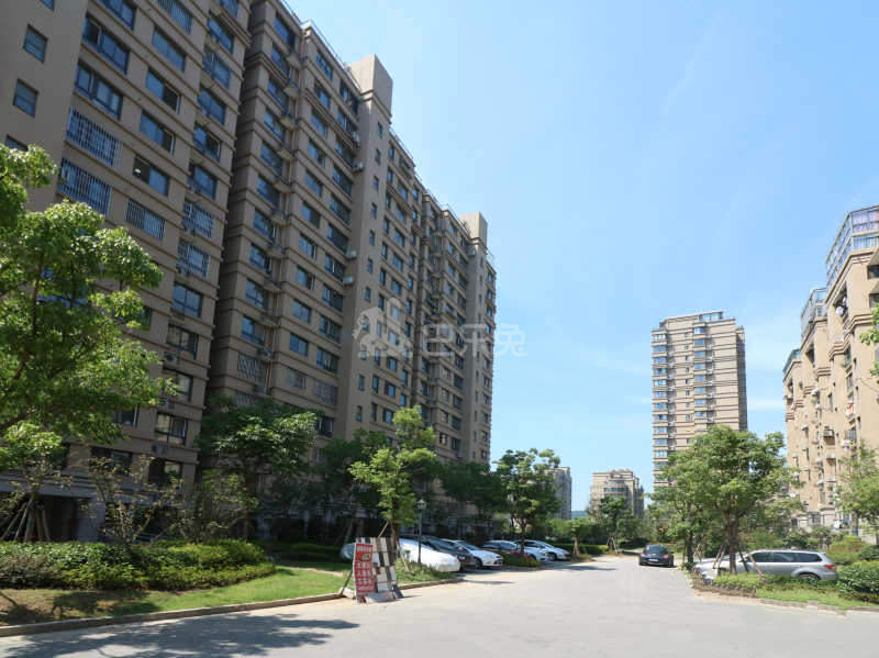 托乐嘉旺邻居13549649周边环境图1