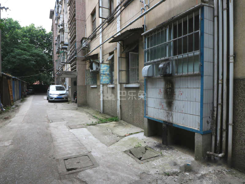 孝陵卫街179号院13340017周边环境图1