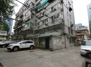 西一新村 2室0厅0卫