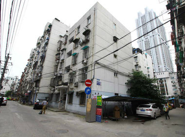 鱼市街小区 2室0厅0卫