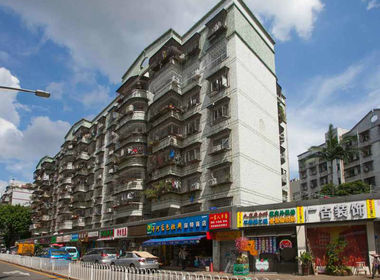 红梅苑 1室0厅0卫