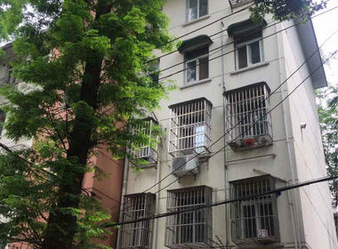 能仁里16号 4室0厅0卫