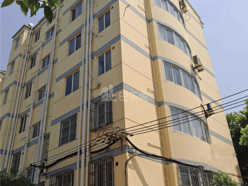 蓝天公寓东区12522597周边环境图1