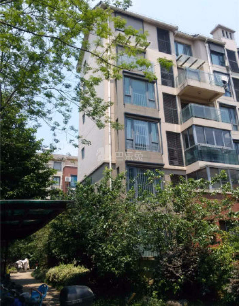 东郊小镇第三街区12575265周边环境图1