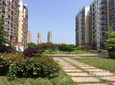 康博花园亲情公寓 2室0厅0卫