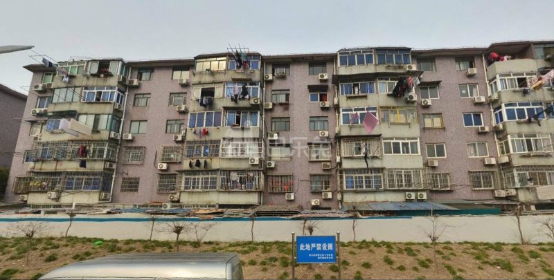 杨泰三村东区18305619周边环境图10