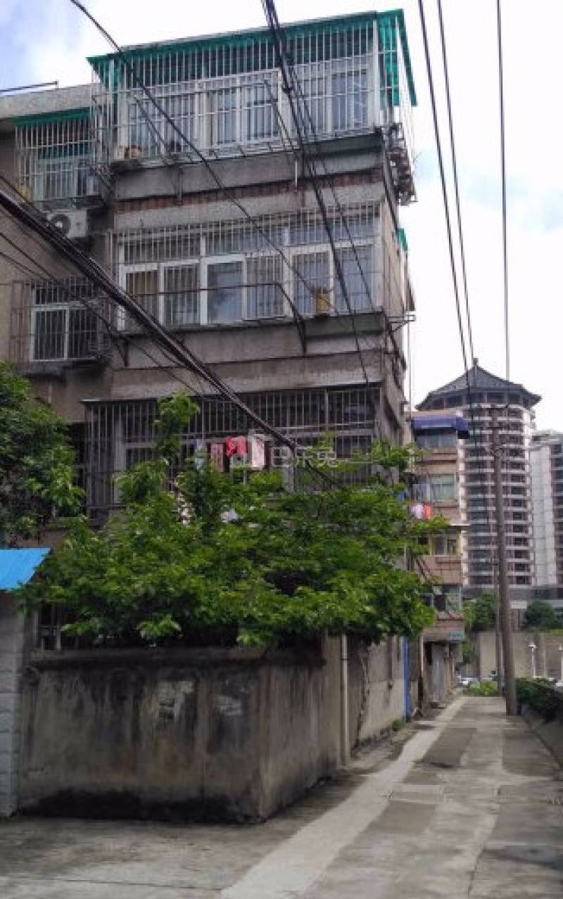 察哈尔路71号小区13491808周边环境图10