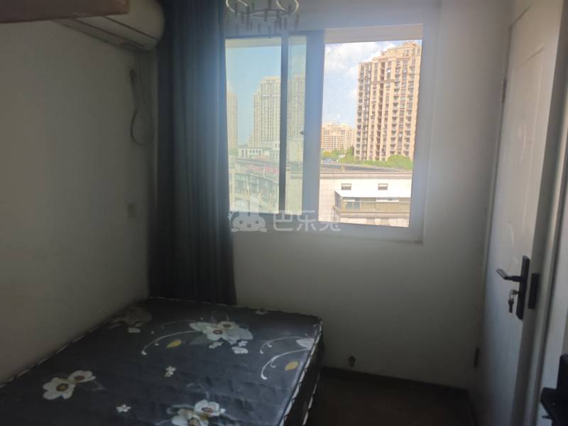 练祁佳城星怡苑五街坊9999112卧室图0