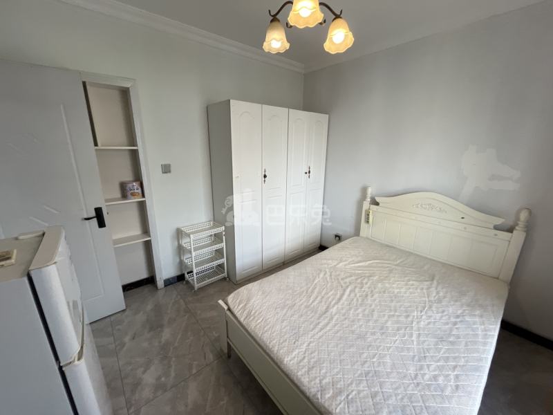 巷佳华苑2期10020561卧室图2