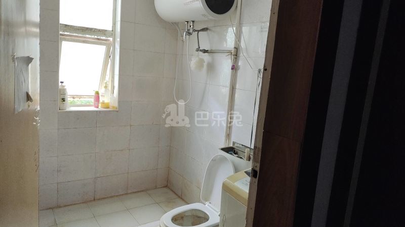 逸居苑2607474卫生间图7