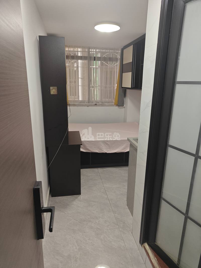 南水村10060493卧室图0