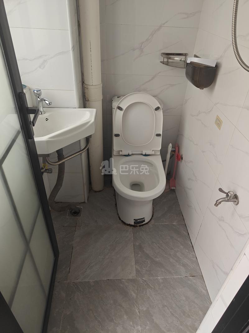 南水村10060497卫生间图4