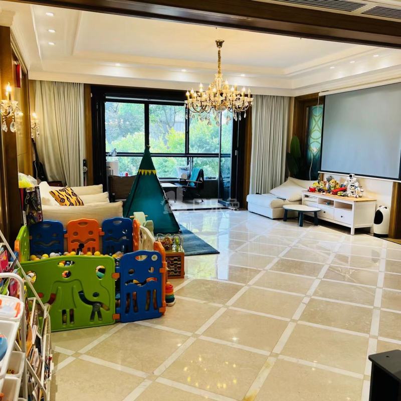 金地佘山天境15449835客厅图3