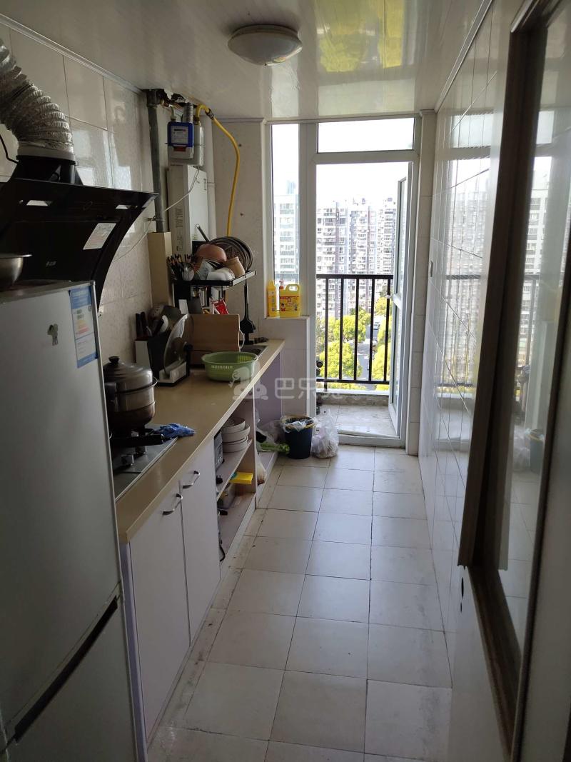 高行绿洲六期10102276厨房图7