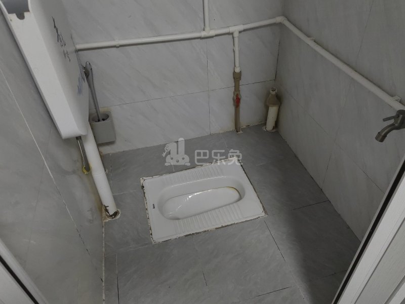 科苑花园58区10102925卫生间图4