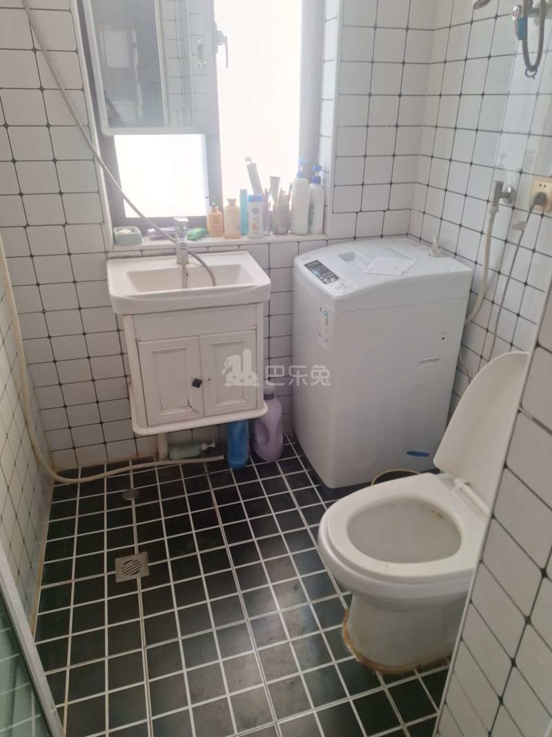 泰翔嘉苑10114698卫生间图6