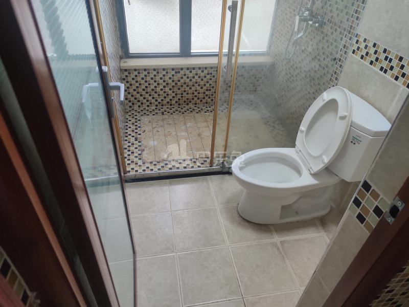 铭筑荔苑10117498卫生间图8