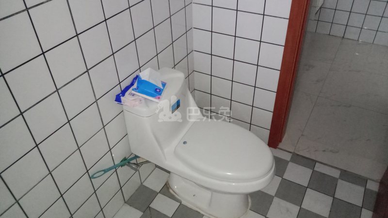 金昊丽苑10121704卫生间图4