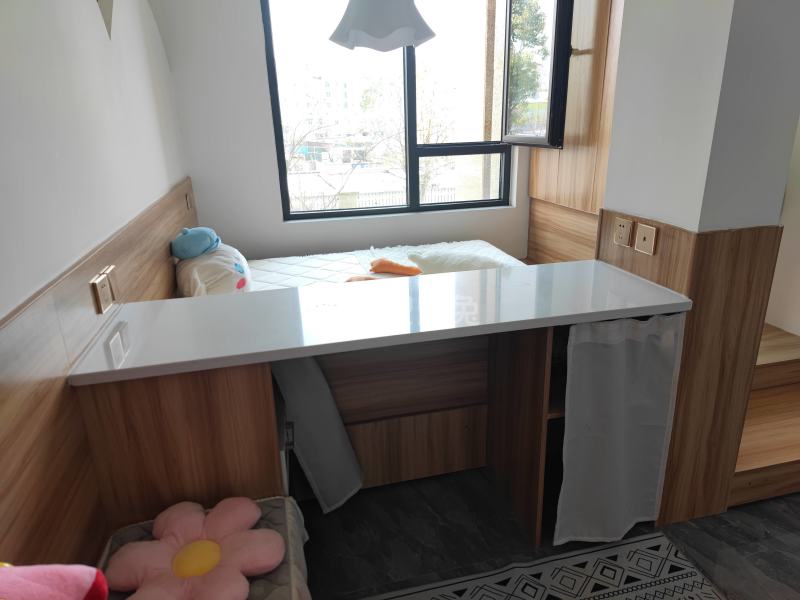 绿地东上海海富城市花园4期10122600卧室图3