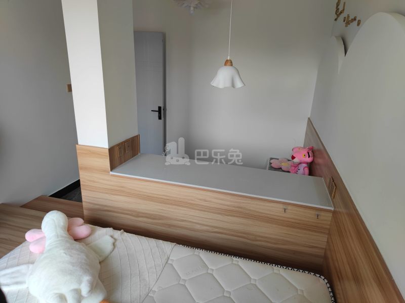 绿地东上海海富城市花园4期10122600卧室图1