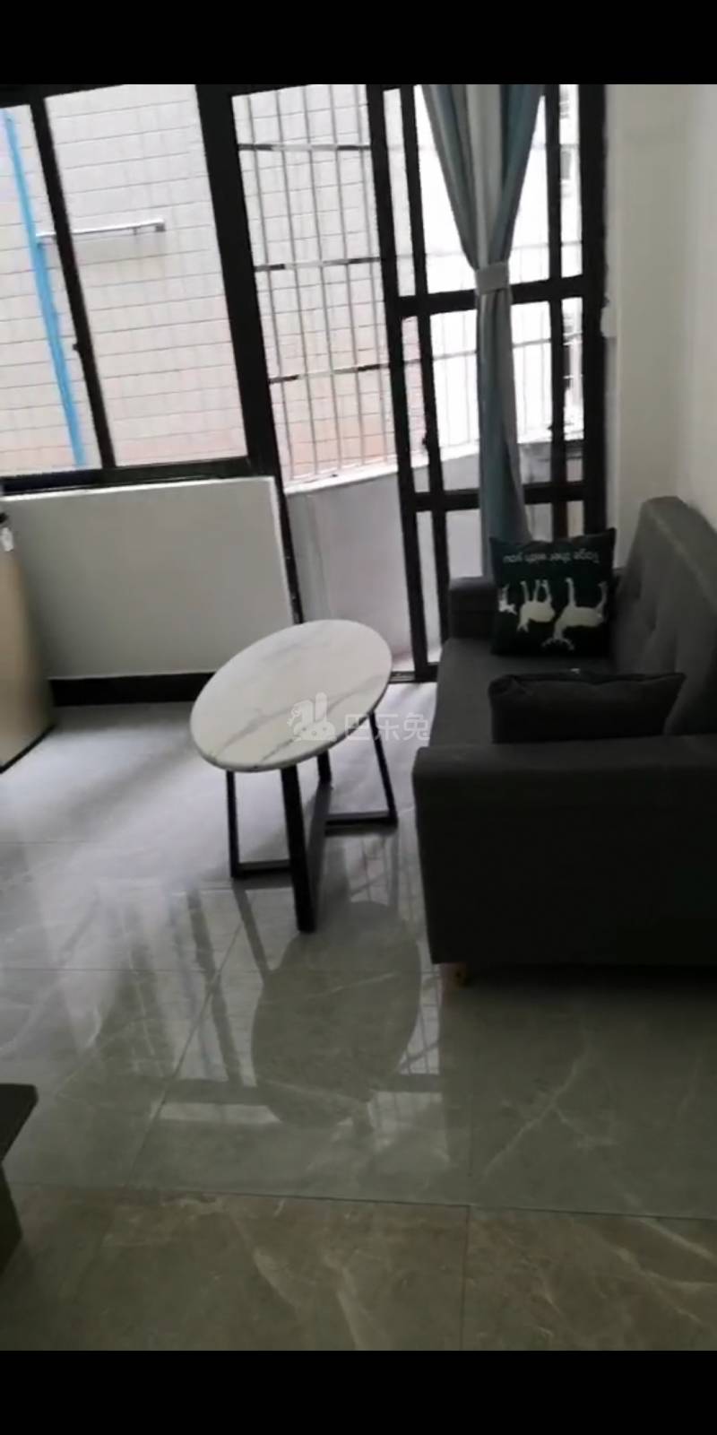 京溪白灰场二巷8号10123650客厅图0