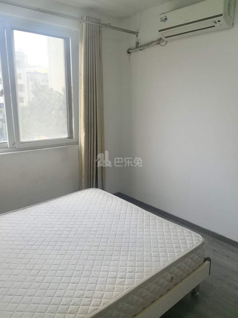 农房万阳公寓10132018卧室图1