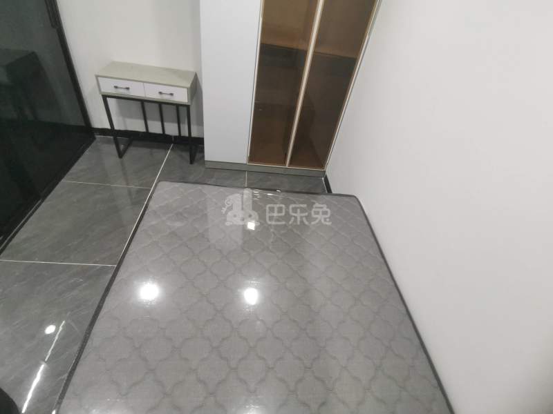 大山村大巷陈坊后街一巷10号10140202卧室图2