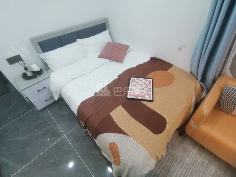 大山村大巷陈坊后街一巷10号10140205卧室图1