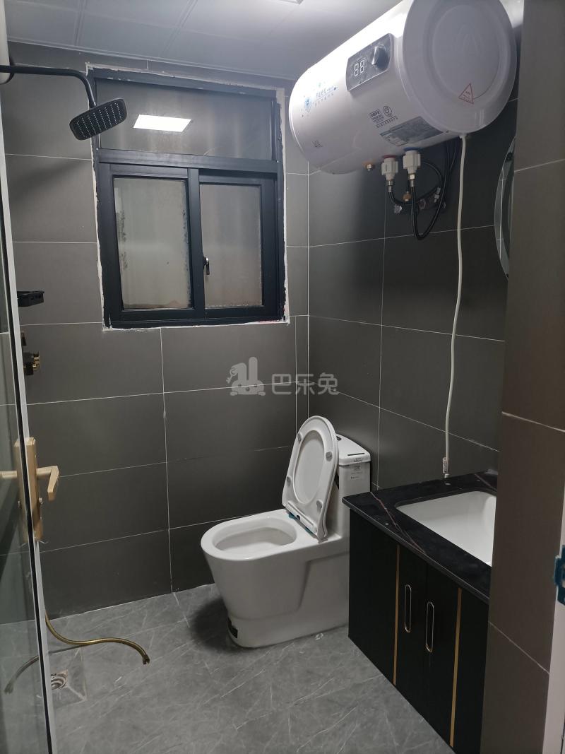 大山村大巷陈坊后街一巷10号10140208卫生间图12