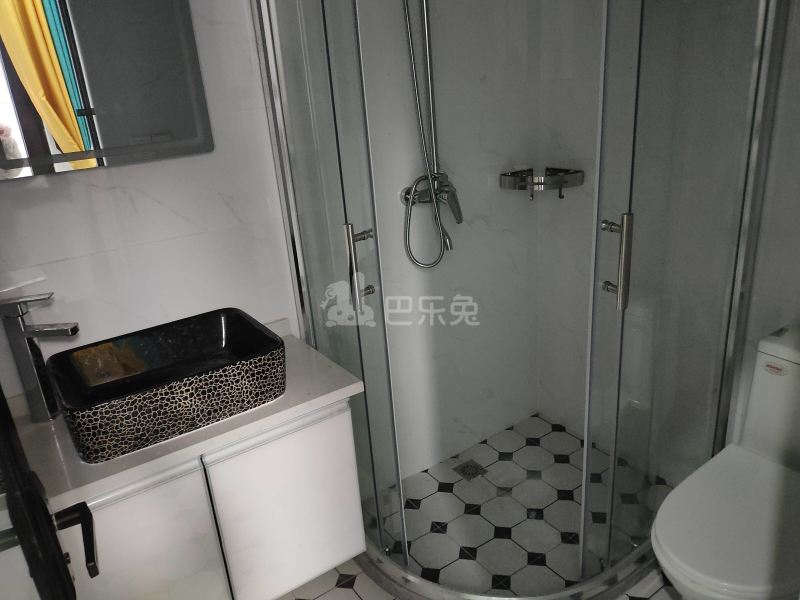 宫小区10144185卫生间图6