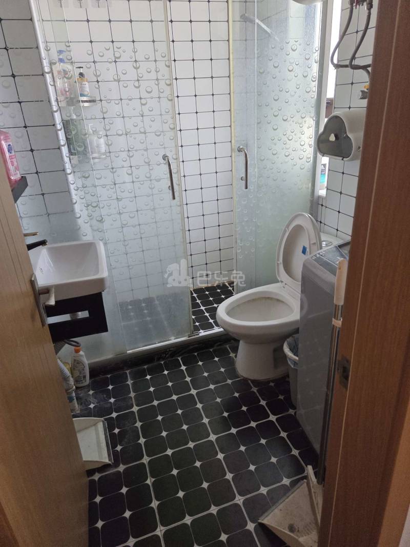 泰翔嘉苑10145158卫生间图7