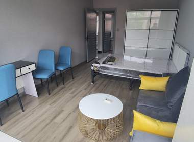 新德路小区 2室1厅1卫