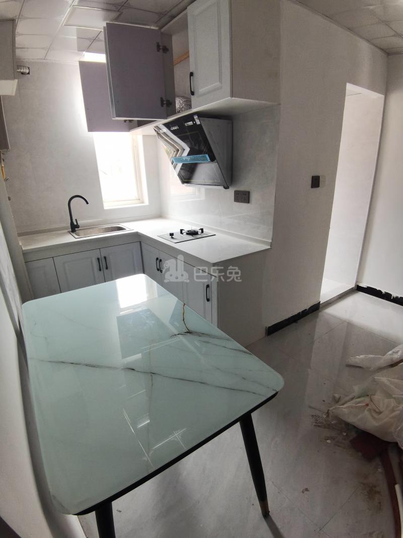 新德路小区10146013客厅图5