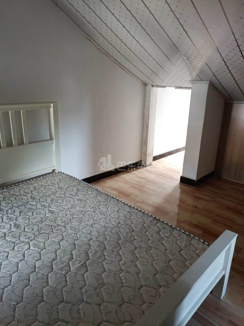 新场大街319弄10149166卧室图1