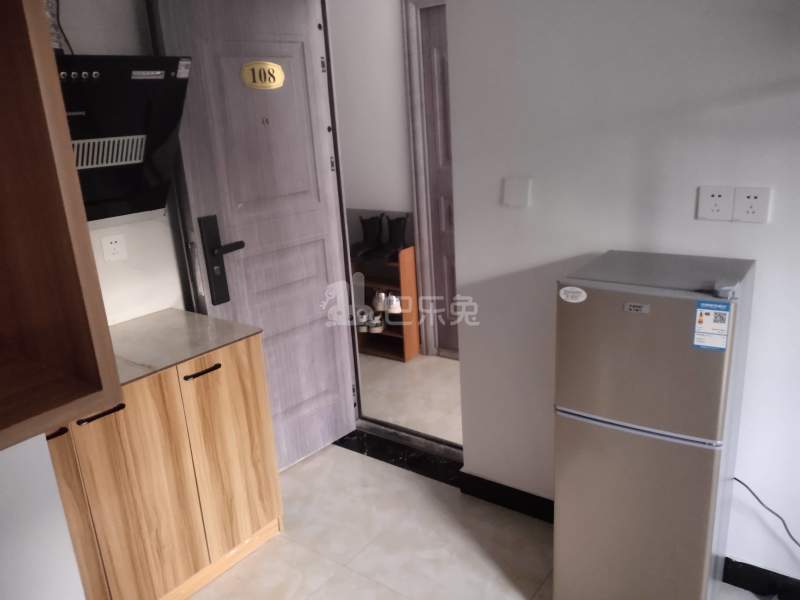 人民西路643号（民房）10154793卧室图2