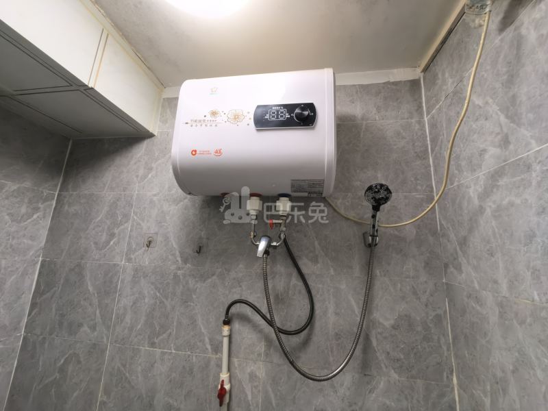 深圳湾花园10156395卫生间图6