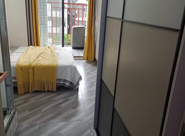 萝岗村 1室0厅1卫