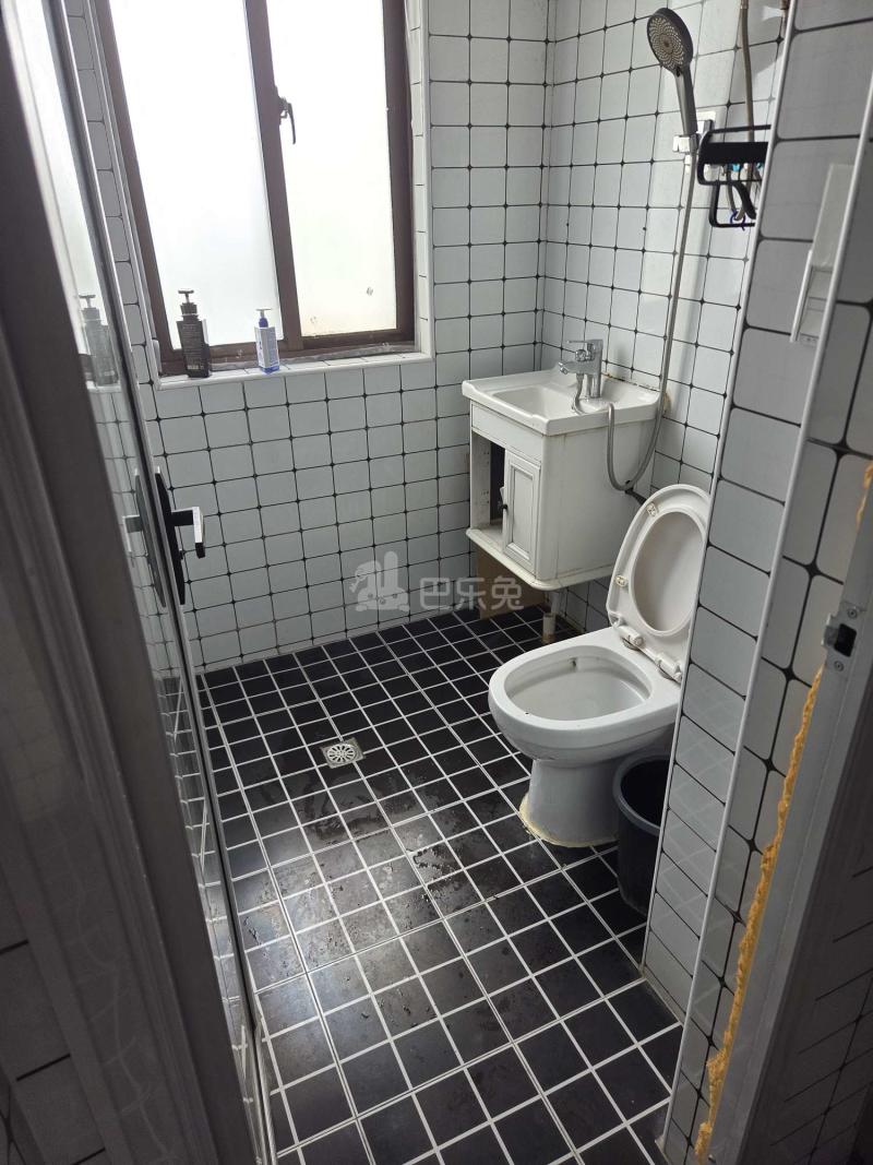 泰翔嘉苑10170163卫生间图6