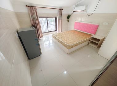 明珠公寓（徐泾店） 1室0厅1卫