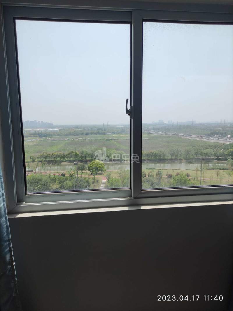 练祁佳城星怡苑五街坊10185629卧室窗户图17