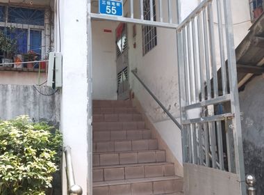 萝岗村 1室1厅1卫