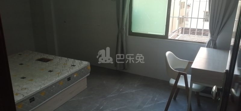 清布村10195183周边环境图1