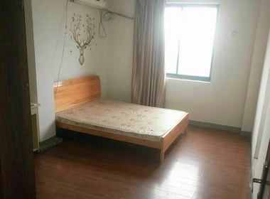 萝岗村 1室1厅1卫