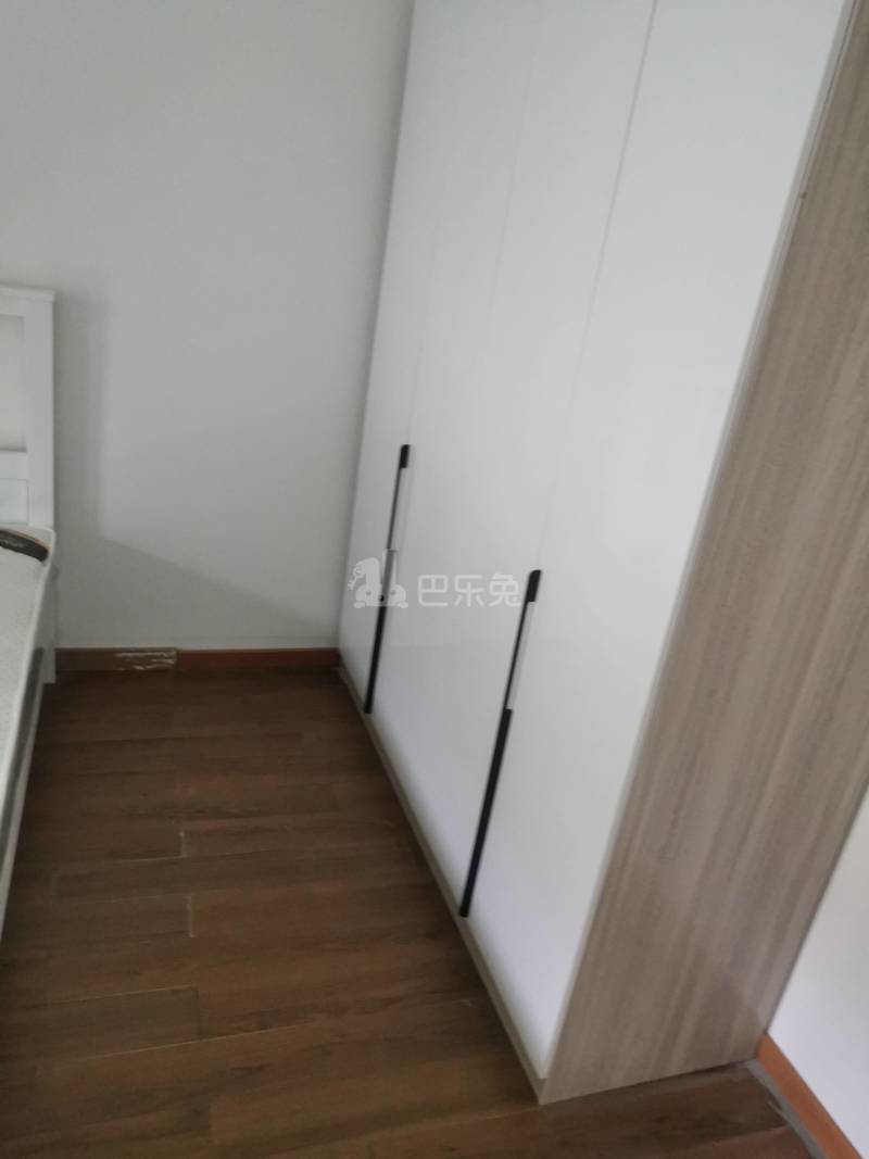 都市富苑10218914卧室图3