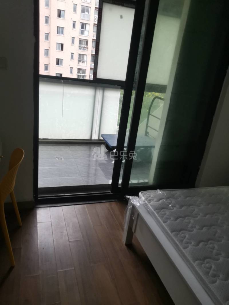 都市富苑10218914卧室图2